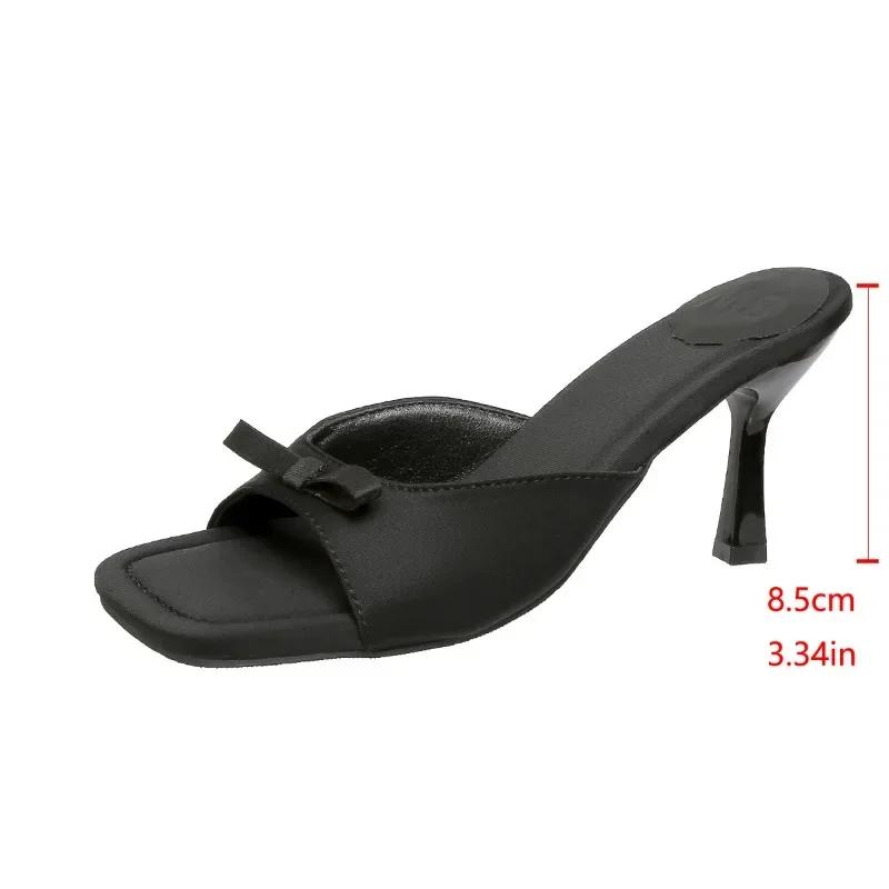 

2025 лето сексуальный темперамент высокие каблуки женские большие размеры квадратный носок модные тонкий каблук одна линия элегантные шлепанцы женские 35 чёрный