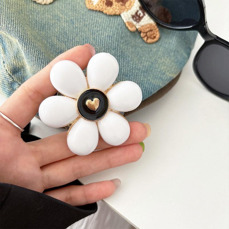 

Elegant Flower Back Adhesive Phone Stand Air Cushion Bag Korean Ins Desktop Support Creative Stability Portable