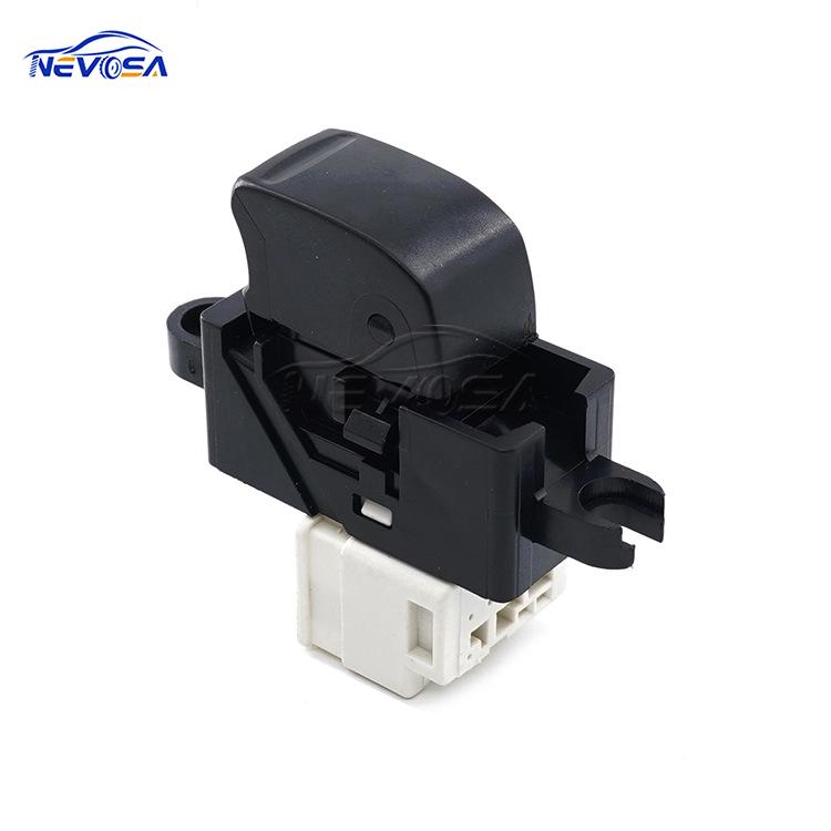 Nissan Infiniti QX4 V6 Window Lifter Switch 25411-0V000