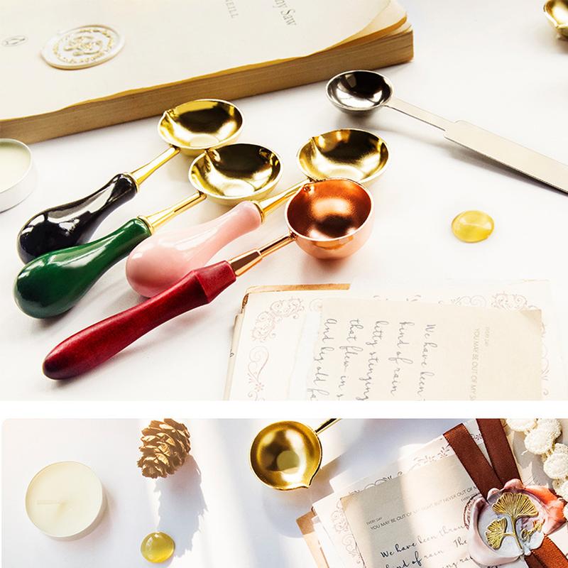 1 Pcs Anti-Hot Sealing Wax Spoon Wood Handle Retro Wax Stamping Spoons Invitation Cards Decorative Stamps Craft