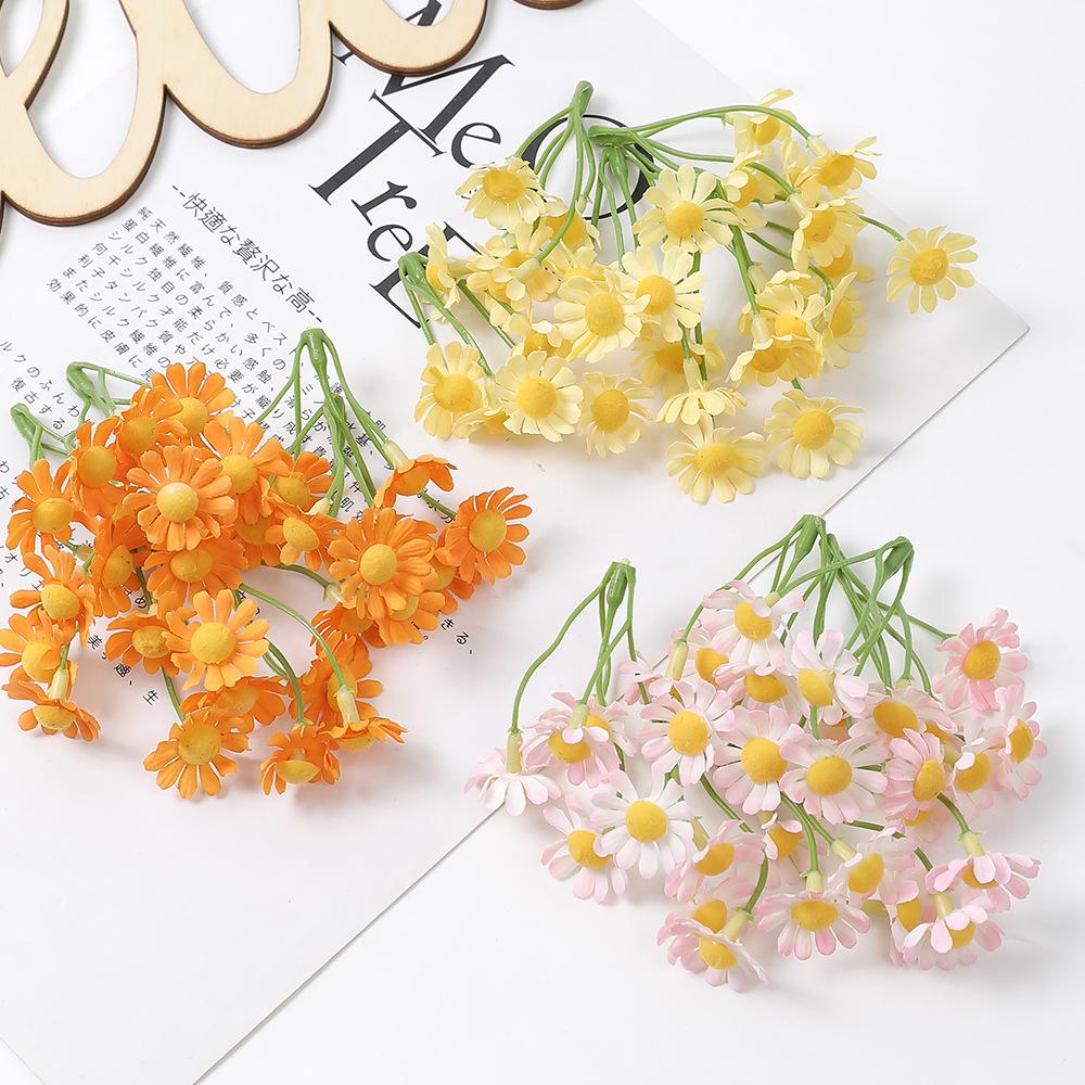 Pastoral Daisy and Sunflower Artificial Silk Flower Bouquet for DIY Wreath Decoration