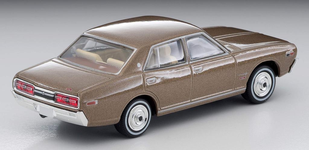 Tomica Limited Vintage Neo Scale Nissan Cedric 2000GL Finished Product 1/64 LV-N205a (1971 Model, Brown) -