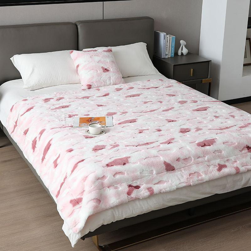 Doppellagige, dicke Decke mit Kaninchenhaar-Imitat-Druck