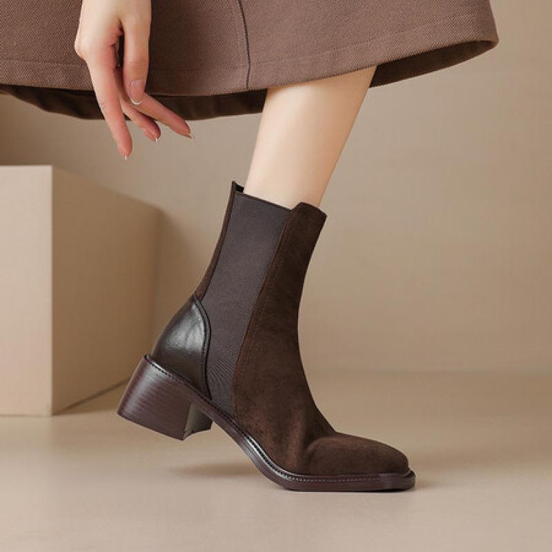 Herbst- und Winter Wildleder Martin Stiefel Gummisohle große Größe mittlerer Absatz Lederstiefel bequem quadratisch und koreanische Version der neuen quadratisch und ich