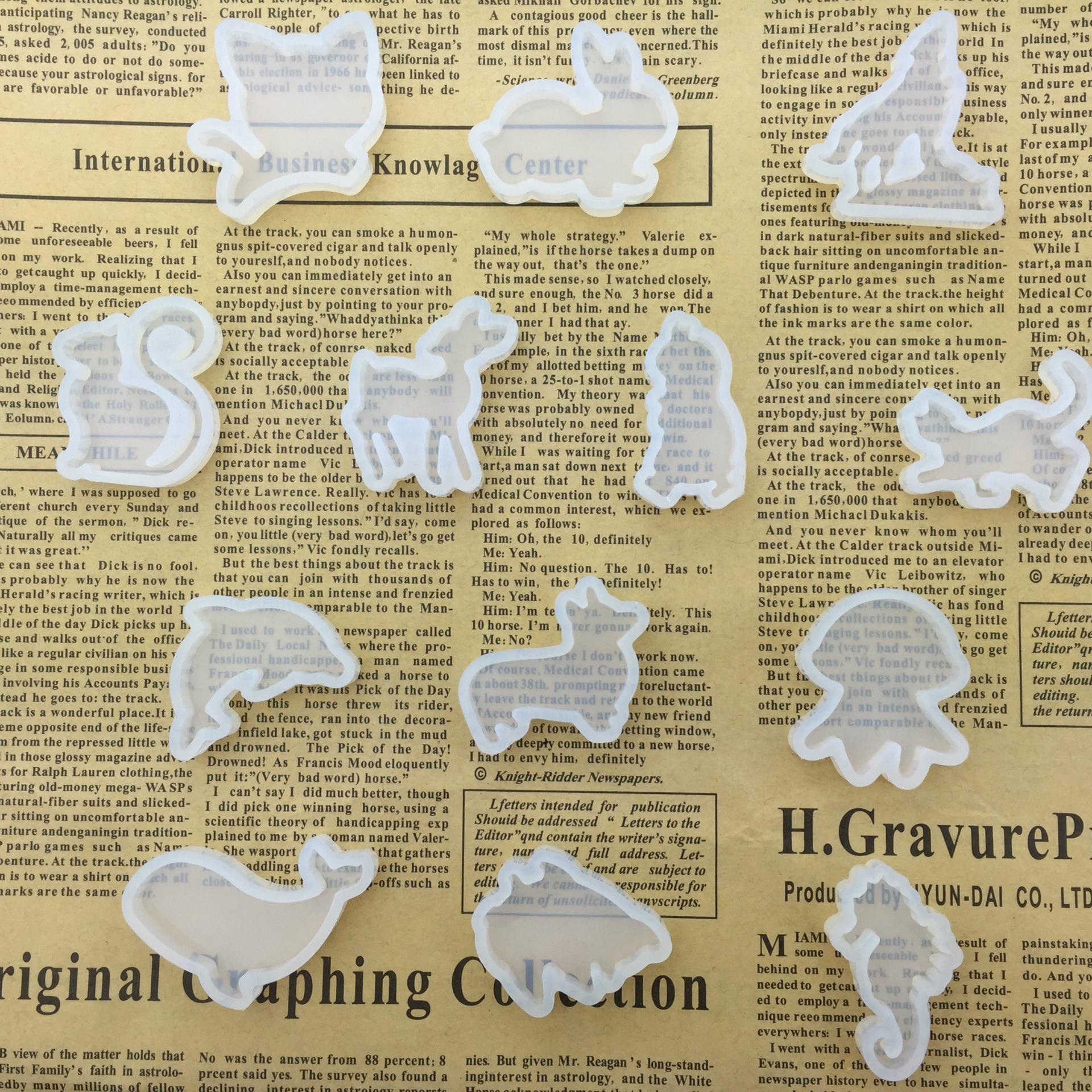 

Small Animal Silicone Mold for DIY Jewelry: Whale, Rabbit, Hedgehog, Cat Pendants Leopard