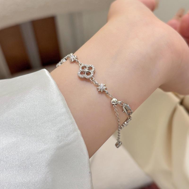 Adjustable Four-Petal Zircon Flower Bracelet - Elegant Hand Jewelry for Women, 2026