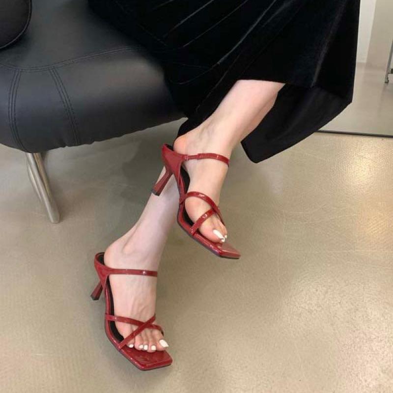 2025 spring and autumn new French temperament thin heel cool slippers fashion Internet celebrity square head high heel sandals women