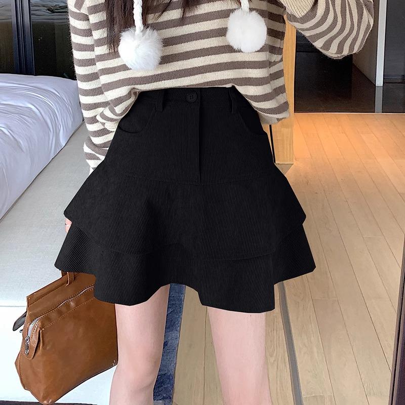 Women's Coffee Corduroy Pleated High-Waisted A-Line Skirt - Hip-Hugging Fluffy Short Skirt for Fall/Winter