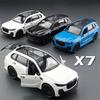 1:Maßstab 36 X7 SUV Modell Spielzeugauto Legierungskörper Gummireifen Geländewagen Modelle Rückziehfunktion Türen zu öffnen Autos Innenraum-Ausstellung