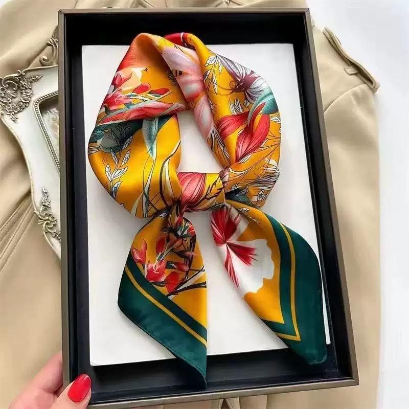 New Silk Square Hair Scarf Foulard Pashmina Shawls Wraps Neck Scarves Women Floral Bandana Headbands Floral Bufandas Female
