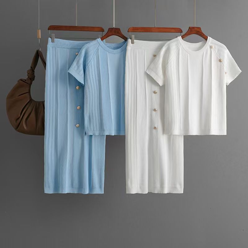 Fashion Style Fashion Knitted Short-Sleeved Shirt Skirt Two-piece Set Knitted Top and Skirt Set