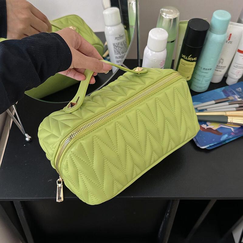 MDNG Large Capacity Travel Cosmetic Bag Small