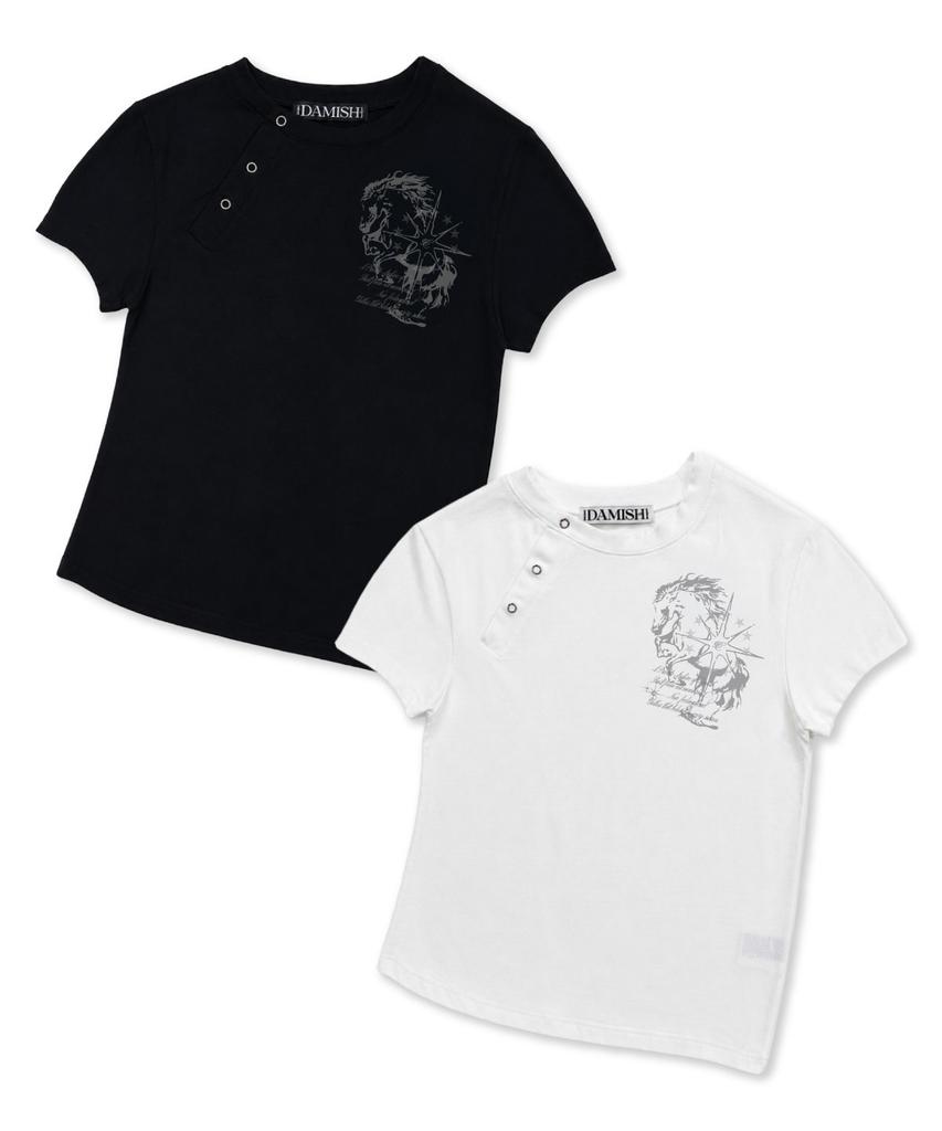 Damiswi Pony Graphic Diagonal Button T-Shirt_Ivory