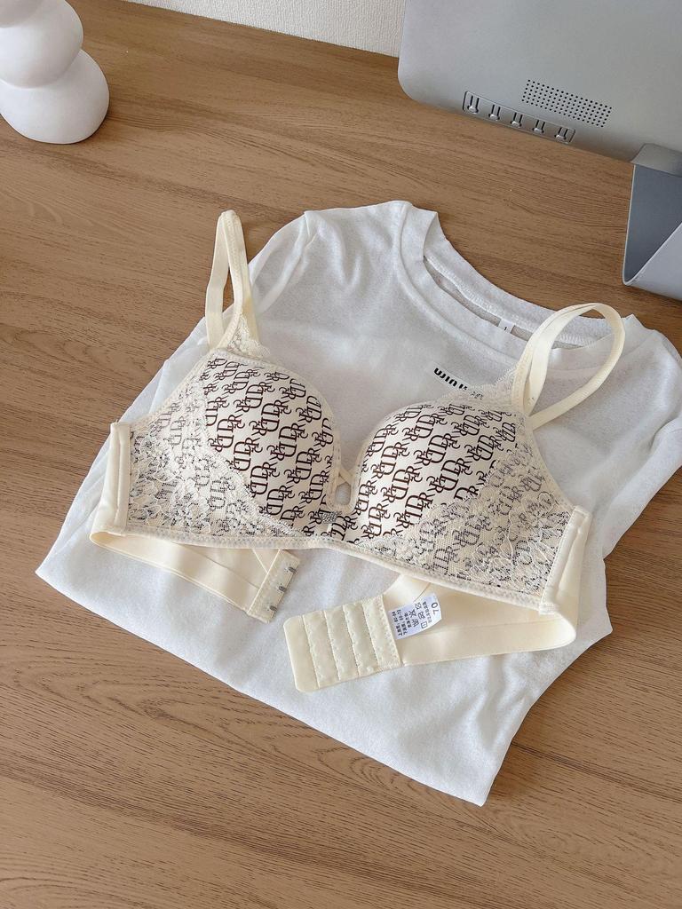 Wire-Free Lace Lift Bra: Enhances Bust, Anti-Sagging, Side Support, Sexy Design