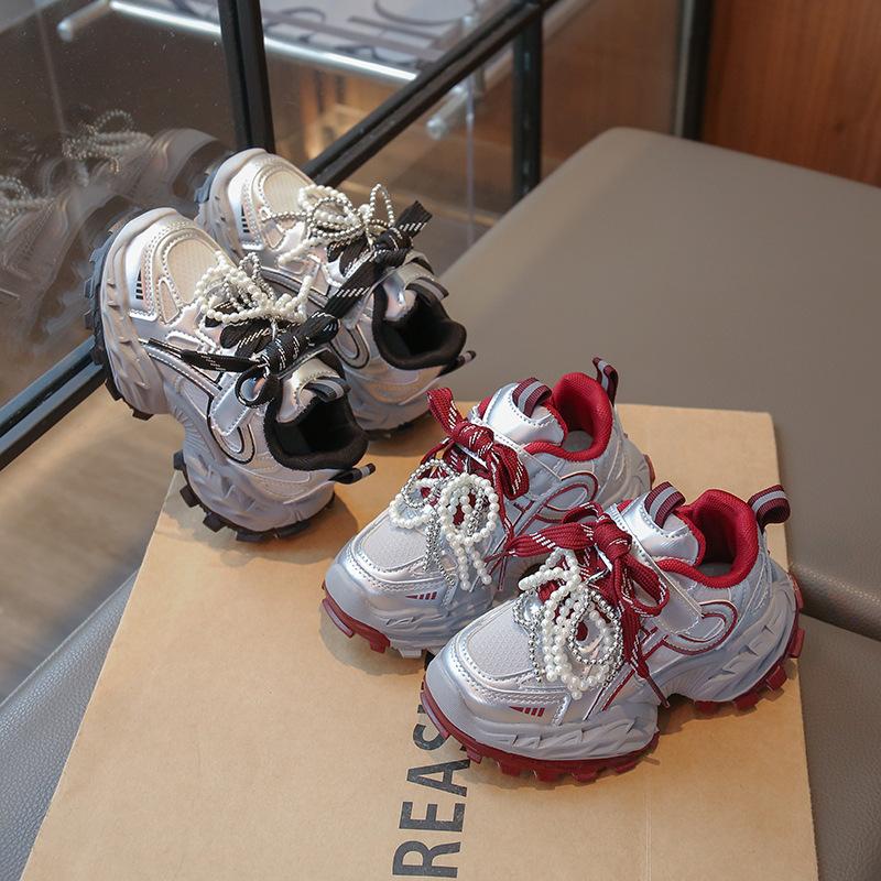 Versatile girls' shoes autumn new dad shoes children's breathable sports shoes medium and older children's non-slip casual shoes