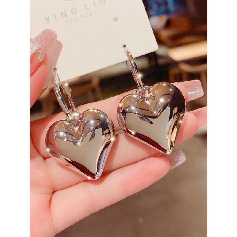 Fashion Peach Heart Fashion Female Online Influencer Personalized Earrings