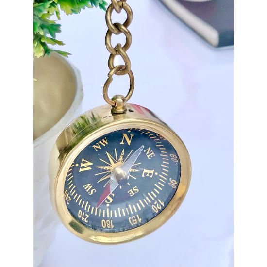 Breloc din alamă nautică antică – Design de busolă de lucru – Cadou perfect pentru aventurieri!