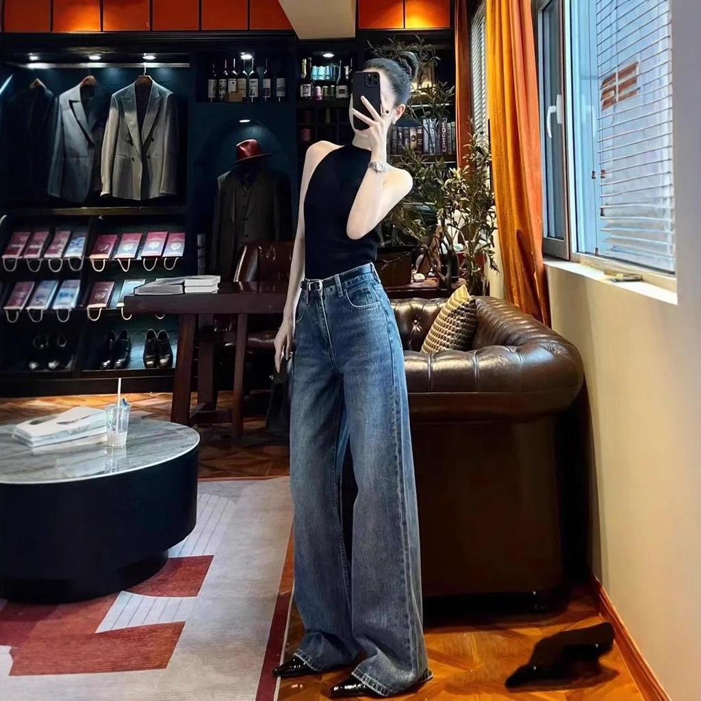 Korean Casual Summer Outfit: Stylish Streetwear Set for Women - High-End, Salt Type Jeans and Outerwear