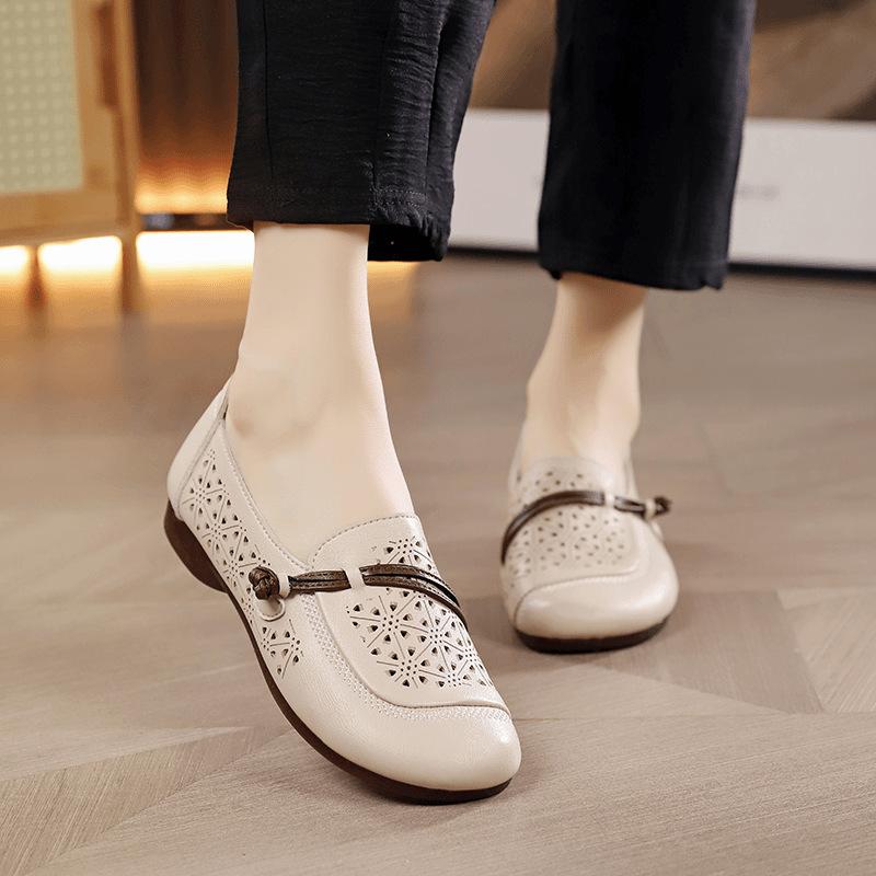 

2025 новые туфли для мамы сандалии женские летне-осенние дышащие удобные мягкая подошва для среднего и пожилого возраста кожаные туфли туфли с перфорацией не- 40