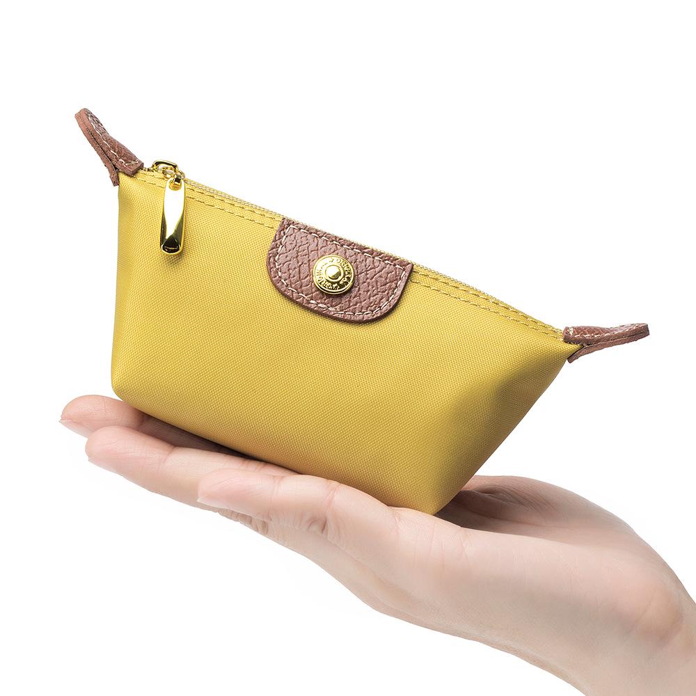 Mini Exquisite Coin Purse: Lightweight Nylon Dumpling Bag for Lipstick & Earphone Storage, Women's Stylish Accessory