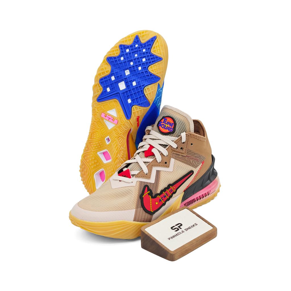 Nike Space Jam x LeBron 18 Low 'Wile E'. x Roadrunner' CV7562-401