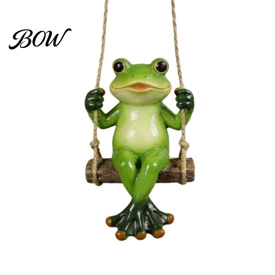 Backyard Balcony Plant Ornament Garden Swing Frog Statue, Resin Hanging Ornament, Whimsical Durable Synthetic Decor Cute Figurine for Front Porch Yard