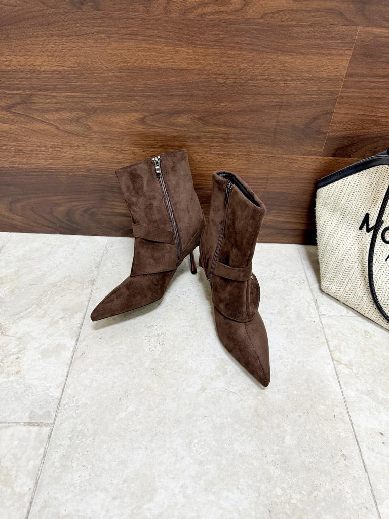 European and American temperament versatile suede pointed high-heeled short boots