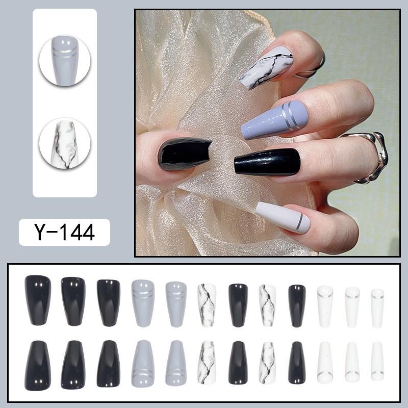 Short Press-On Nails Set Ins Style Fake Full Cover Acrylic Nail Tips Women Daily Wear