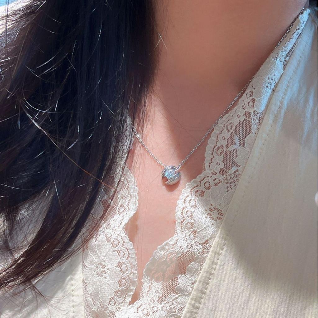 Medieval Brushed Suspension Diamond Necklace Female Niche Design Micro-Inlaid Flash Diamond Light Luxury High-End Clavicle Chain