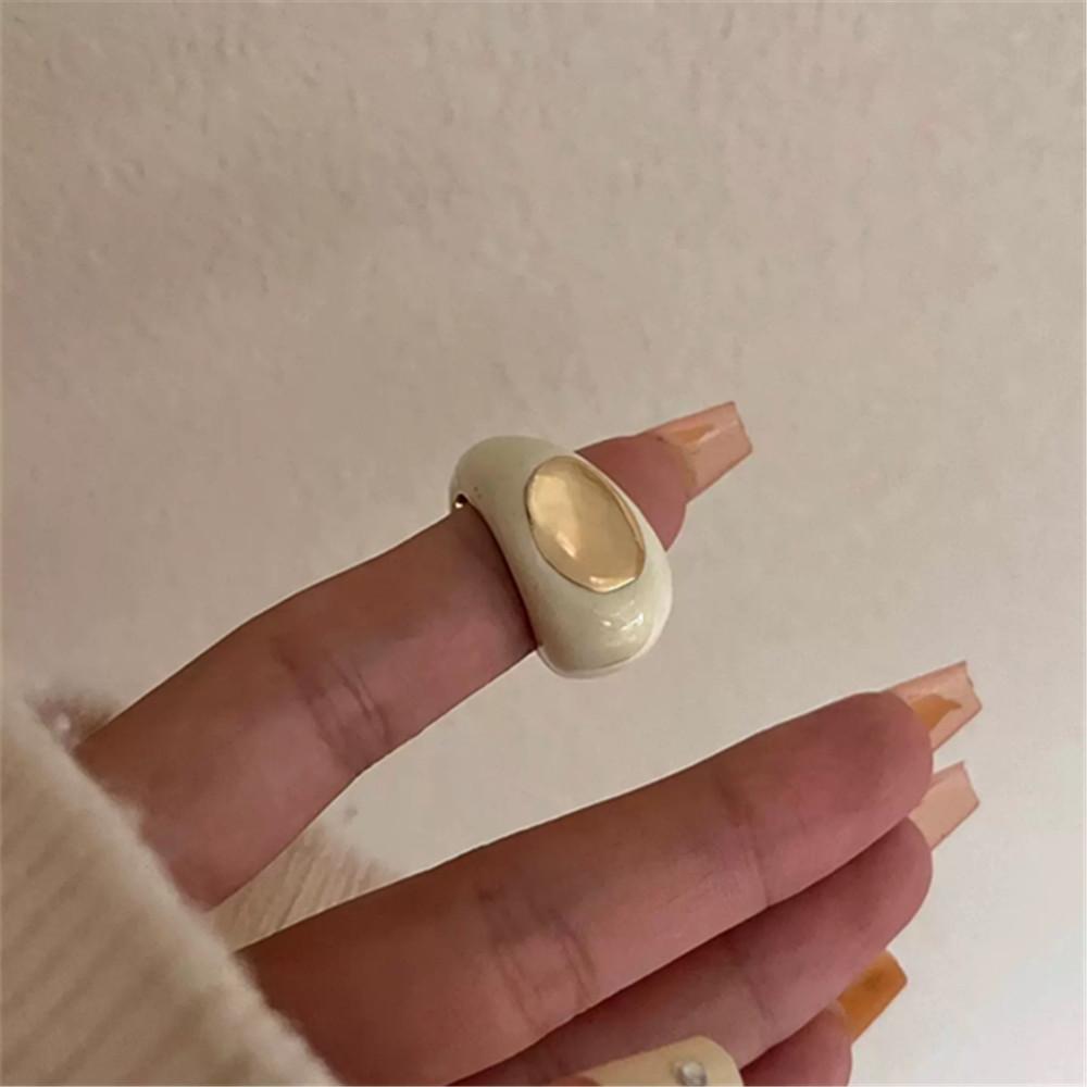 

French Enamel Drop Ring For Women Niche Design Accessories Fashion Personality Jewelry Gift 2025 Gold-color белый