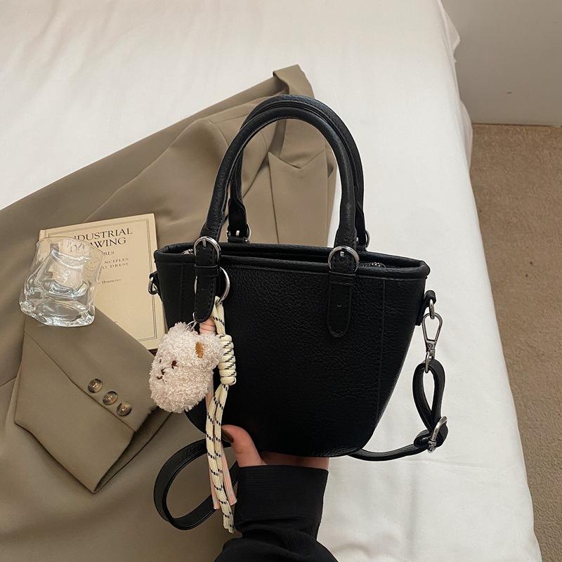 Premium Sense Simple Portable Small Bag Women's 2025 New Versatile Shoulder Bucket Bag Messenger Bag