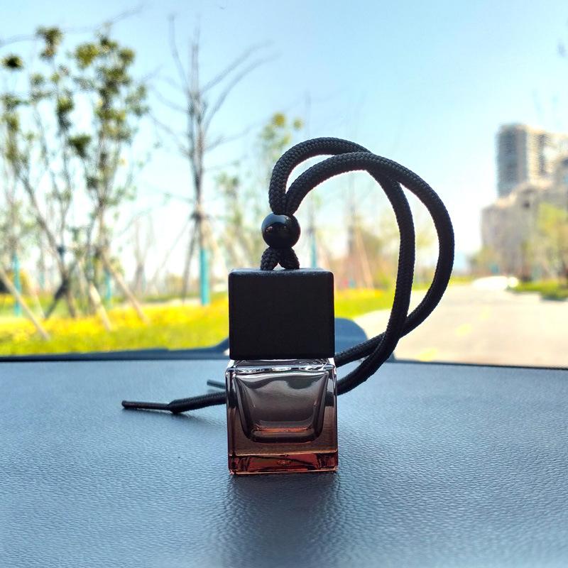 1Pcs Black Cover Square Glass Car Perfume Empty Bottle Pendant Car Mounted Perfume Pendant Fragrance Oil Diffuser Car Interior