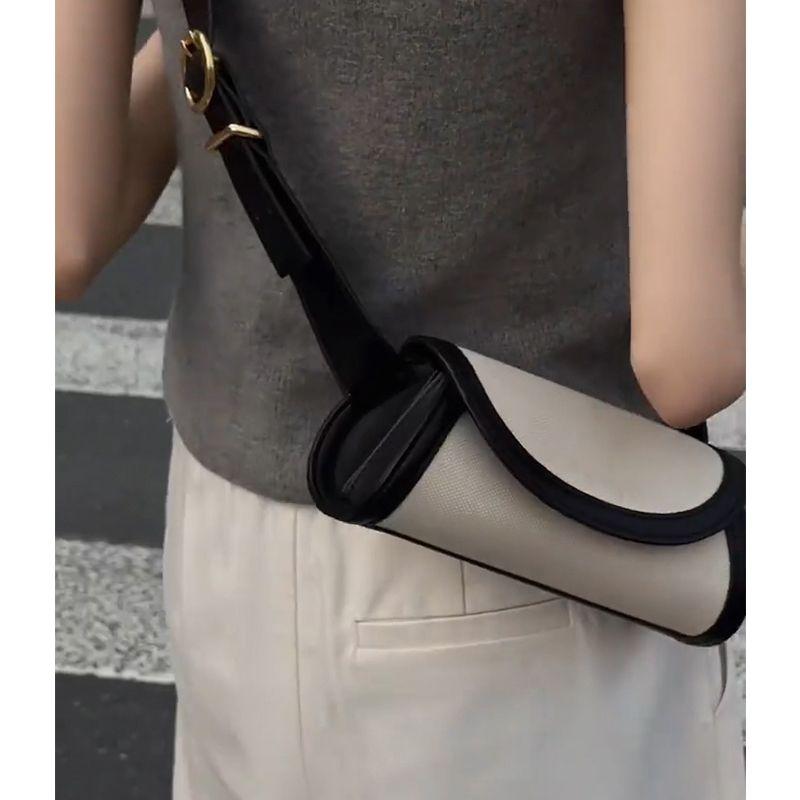 

French Stick Cylinder Bag Women s 2025 New Arrival Fancy Niche Style Shoulder Messenger Bag Classy Elegant Accessible Luxury Women s Bag White