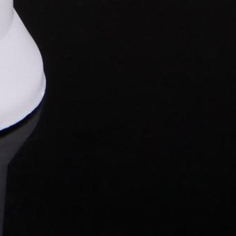 E14 To E27 Adapter Screw-in Lamp Socket Flame Retardant Light Socket Converter Light Bulb Converter for Home Use