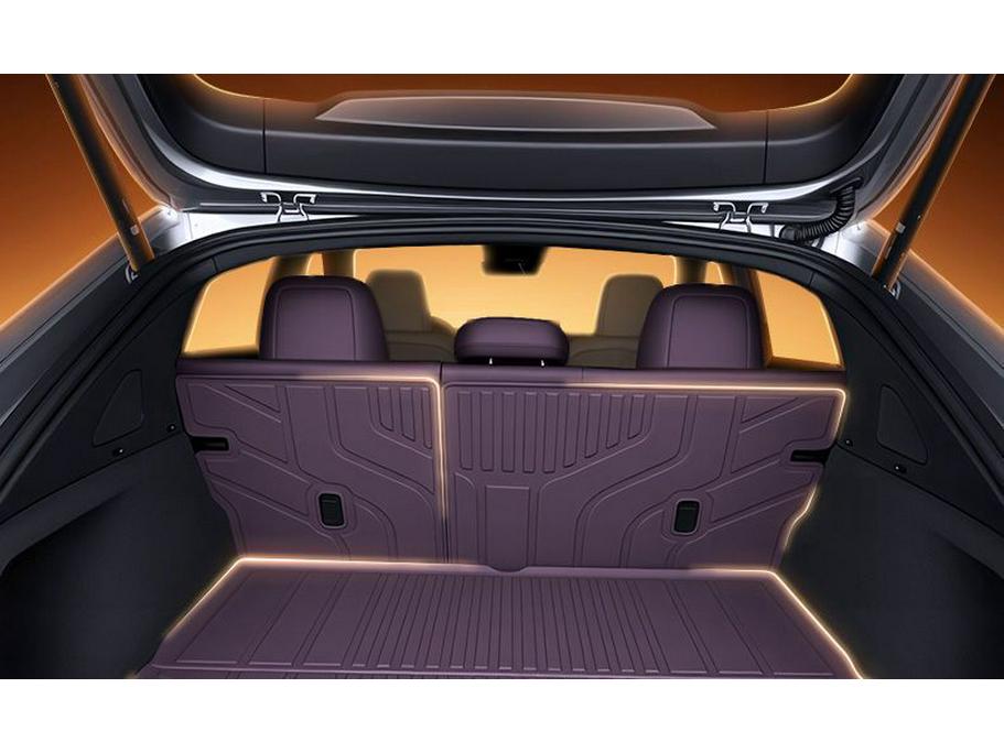 Voyah FREE+ Trunk Mat: TPE Wear-Resistant Protection for 2025 Model Car Interiors.