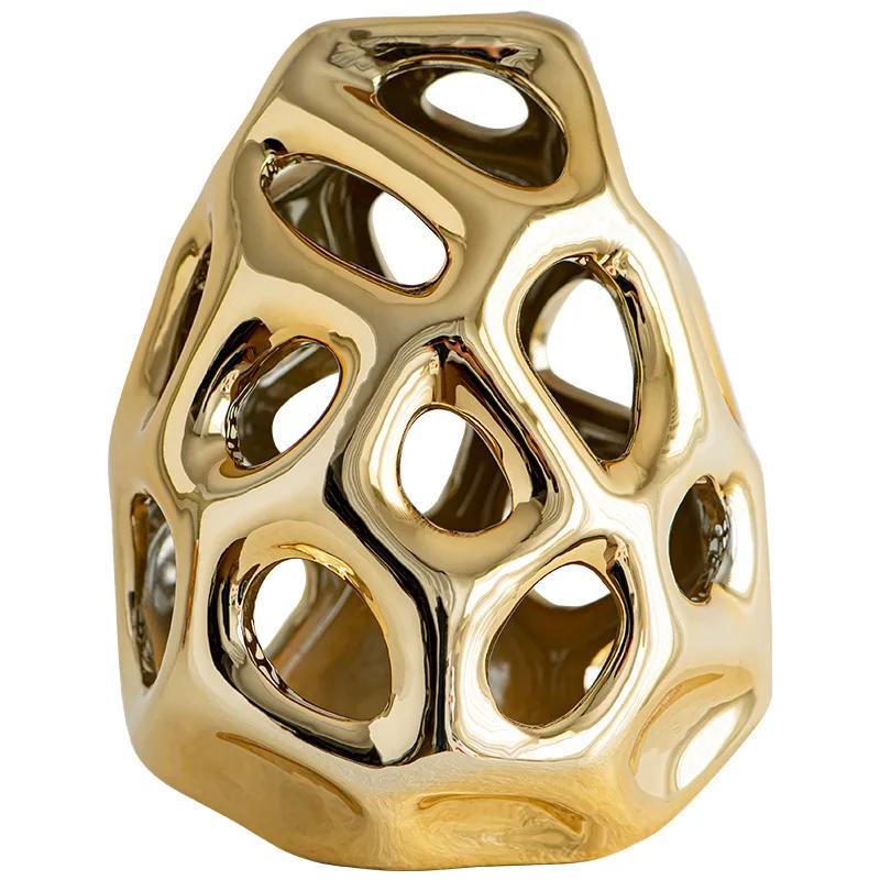 Hollow Ceramic Vase with High-end Feel Flower Arrangement Home Living Room Desktop Decoration Ornaments