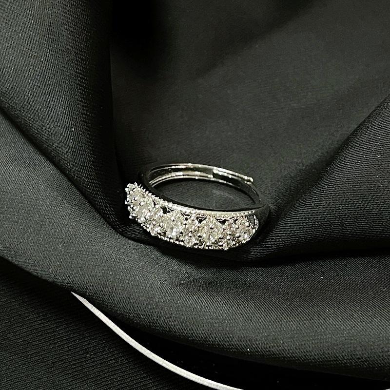 Heavy Industry Premium Full Diamond Zircon Butterfly Open Ring Index Finger Ring Light Luxury Unique Ring Accessories