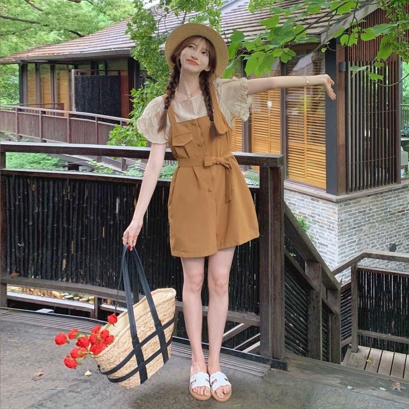 

Korean Style Women s Summer Overalls: Ruffle Top & Wide-Leg Shorts Two-Piece Set, 2026 Design S Recommended for up to 95 lbs