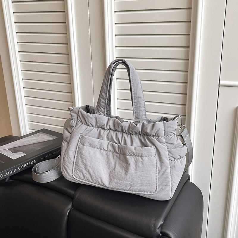 Fashion Handbag Women's New Nylon Cloth Casual Lightweight Bag Large Capacity Shoulder Messenger Bag