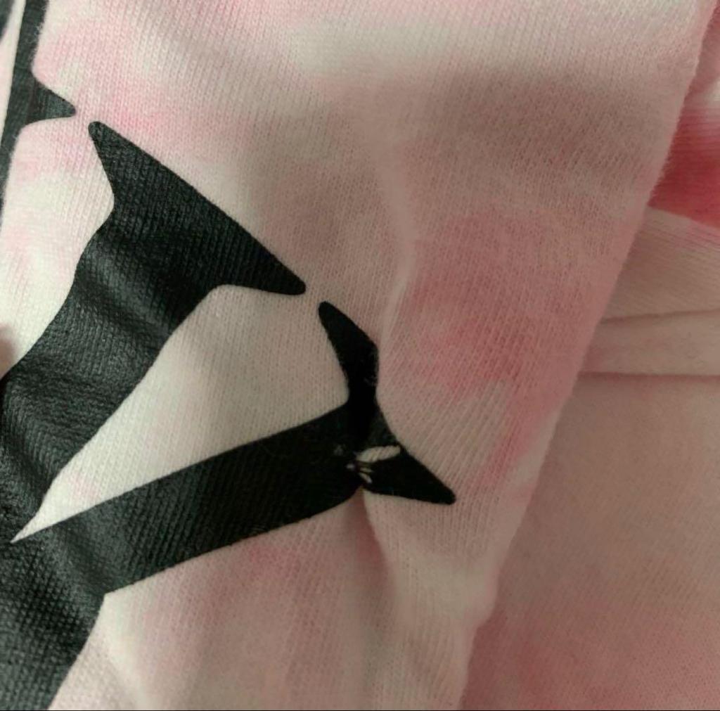 [USED] BLACKPINK BORN PINK T-shirt Towel