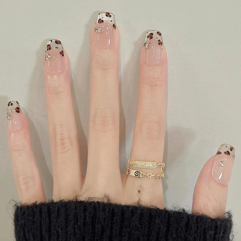 

Spicy Girl Premium Autumn/Winter French Leopard Print Cat Eye Nail Tips Glue Version