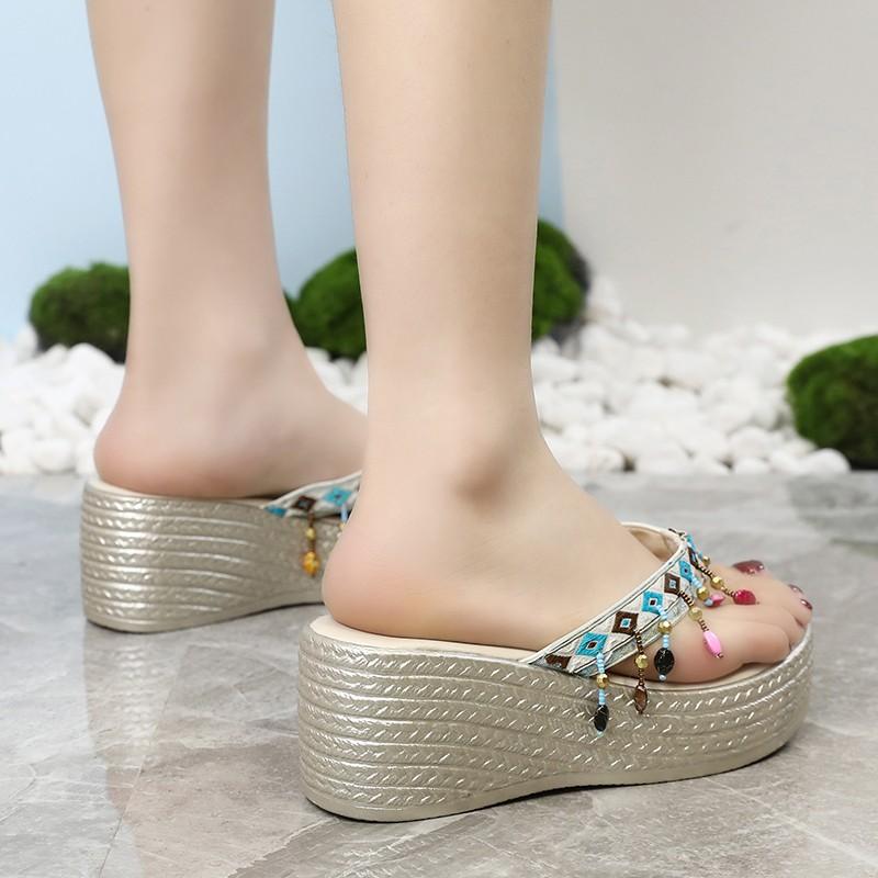Fashion House Slippers Platform Rubber Flip Flops on A Wedge High-Heeled Shoes Lady Luxury Slides Hawaiian Designer Fashion Ethnic