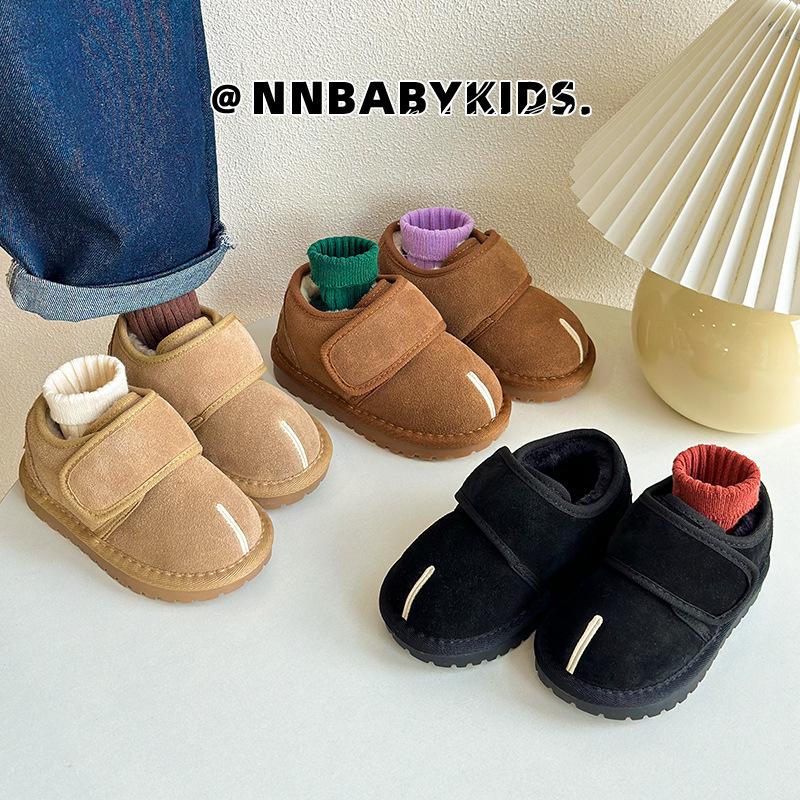 Baby snow boots 2025 winter new boys and girls fake split-toed bread shoes Velcro thickened velvet children's cotton shoes