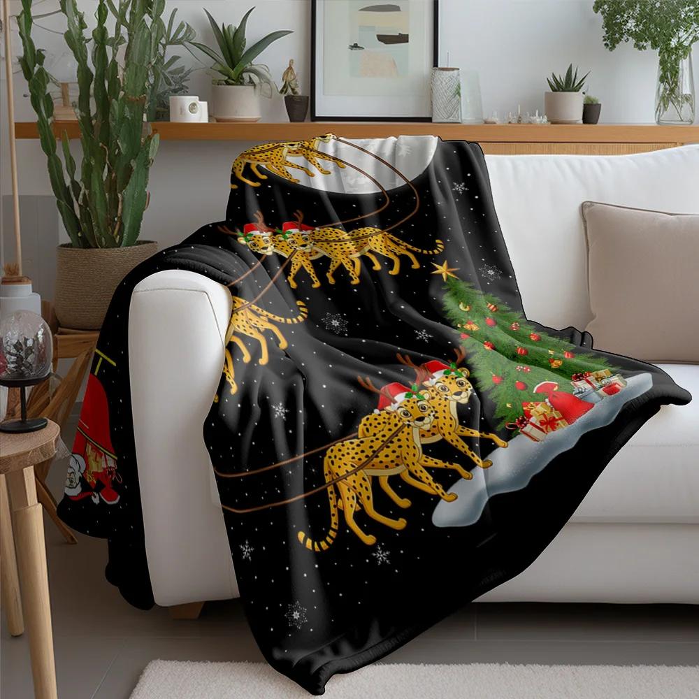 Cheetah Sleigh Christmas Fleece Blanket, Santa with 6 Leopards Under Moonlight, Fantasy Holiday Throw for Unique Decor 75cmx90cm