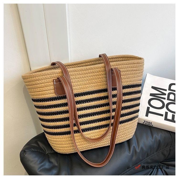 Straw Bag Women's Large-capacity Seaside Vacation Beach Woven Bag New Summer Versatile Tote Bag Portable