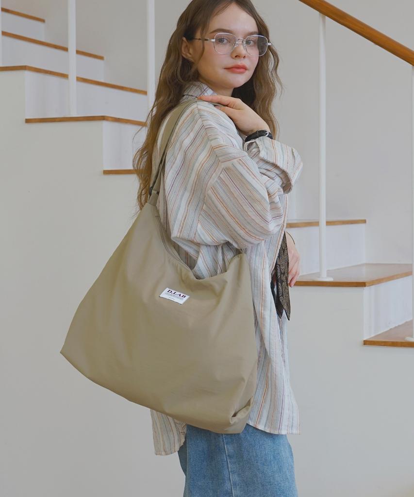 D.Lab Atore Shoulder Crossbody Bag - Beige