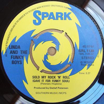 7inch Record LINDA FIELDS & THE FUNKY BOYS - Sold My Rock'n'Roll (Gave It For Fu SRL1139 Spark 1979 UK Pop Used