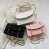 2025 New Women's Bag Flow Fashion Pearl Handbag Silk Printed Small Square Bag Chain Shoulder Messenger Bag