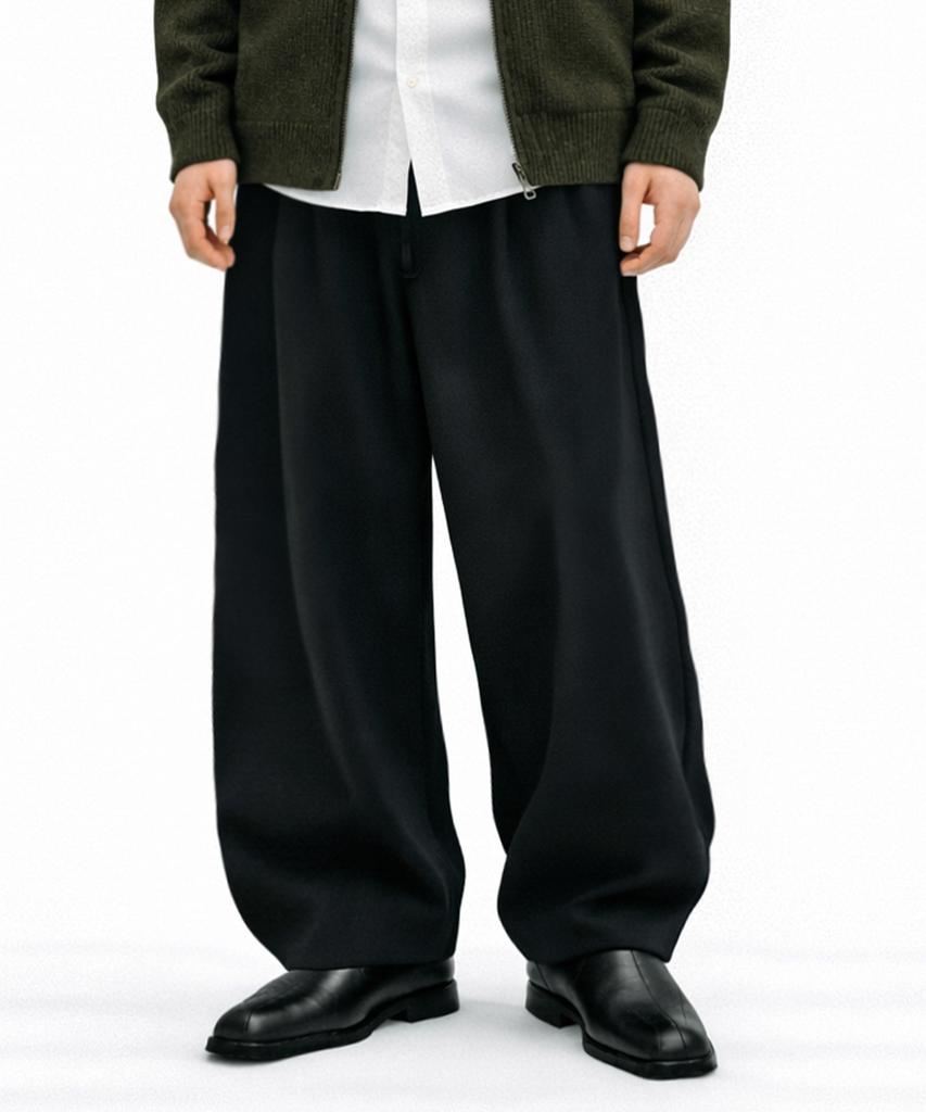 PEPPERSEASONING Balloon Fit Wide Slacks Single-Pleat Elastic Waist Black