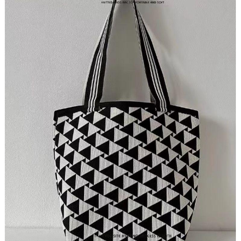

2025 New Arrival Color Matching Large Capacity Bag Female Korean Style Niche Style Fashion Tote Bag Easiest for Match Knitted Bag Bucket Bag Houndstooth diagonal